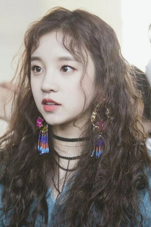 宋雨琦 profil kép