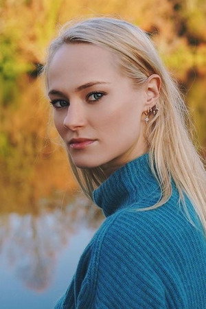Jessica Madsen profil kép