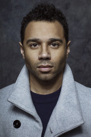 Corbin Bleu profil kép