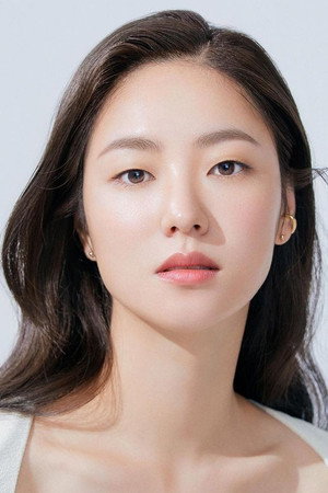 전여빈 profil kép