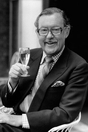 Alan Whicker profil kép