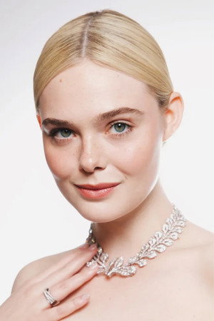 Elle Fanning profil kép