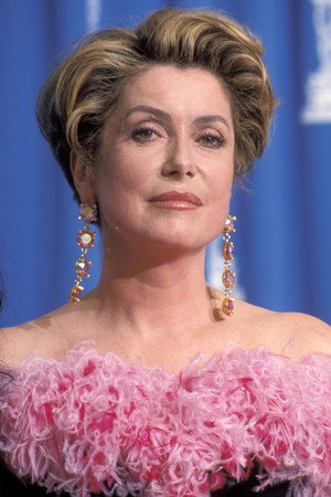 Catherine Deneuve profil kép