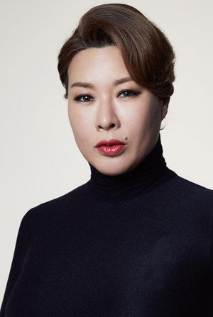 Jeong Young-ju profil kép