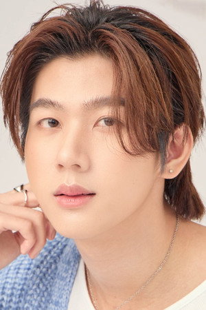 พนัชษ์กรณ์ ฤกษ์ศิริอารี profil kép