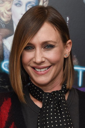 Vera Farmiga profil kép