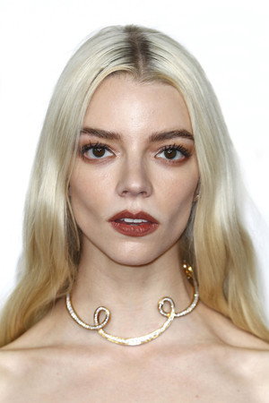 Anya Taylor-Joy profil kép