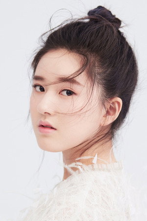 赵露思 profil kép