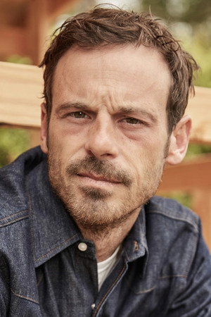 Scoot McNairy profil kép