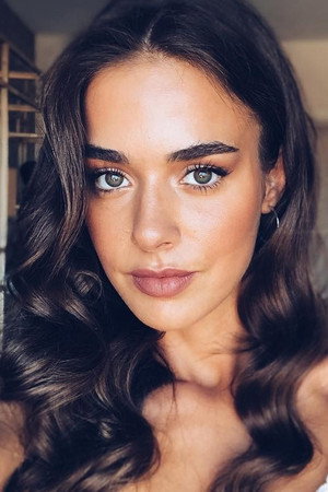 Bensu Soral profil kép