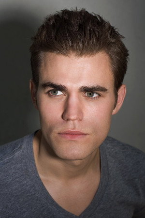 Paul Wesley profil kép