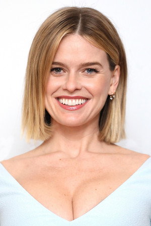 Alice Eve profil kép
