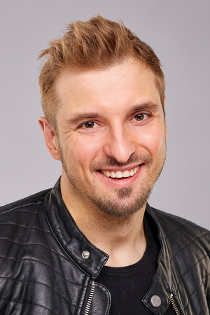 Антон Виноградов profil kép
