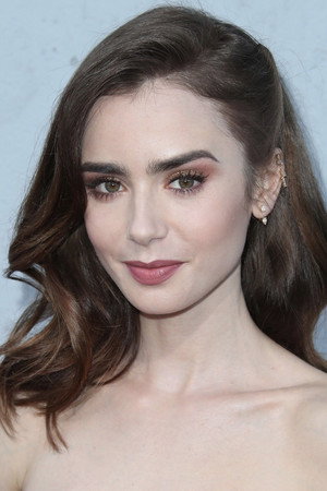 Lily Collins profil kép