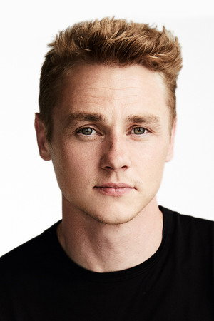 Ben Hardy profil kép