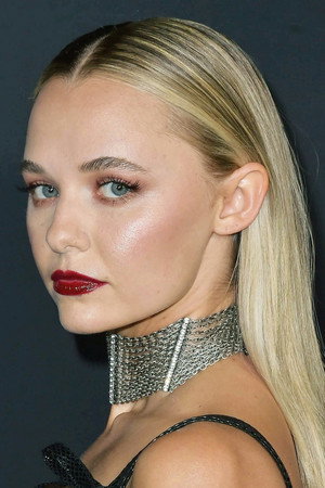 Madison Iseman profil kép