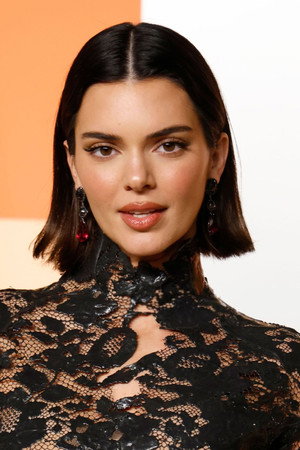 Kendall Jenner profil kép
