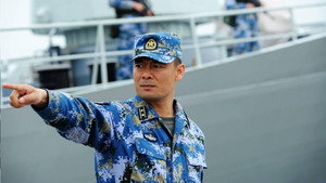 火蓝刀锋 kép