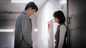 봄밤 kép