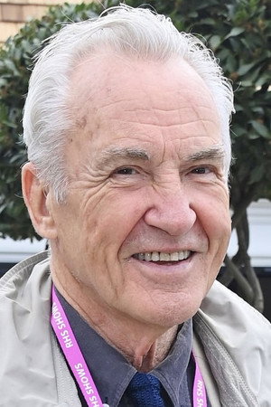 Larry Lamb profil kép