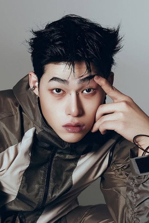 송승일 profil kép