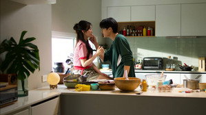 ความลับในคืนฤดูร้อน kép