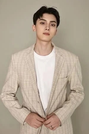 Cen Ming profil kép