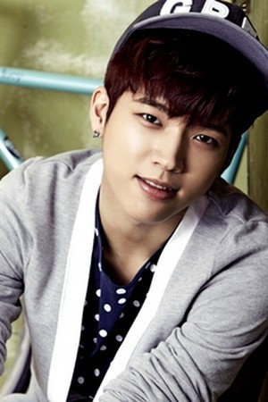 남우현 profil kép