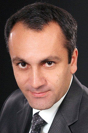 Elşən Rüstəmov profil kép