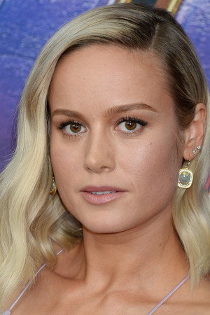 Brie Larson profil kép