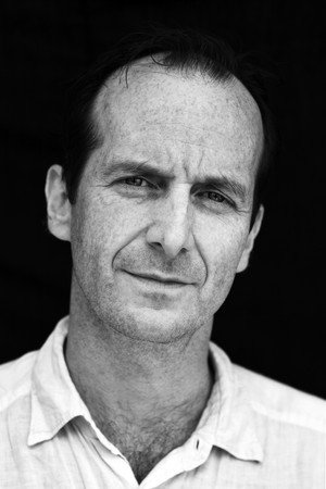 Denis O'Hare profil kép