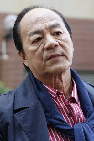 狄龍 profil kép