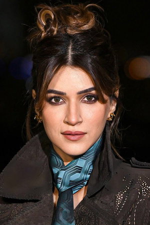 कृति सैनॉन profil kép
