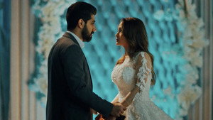 الميراث: منصور و ياسمين kép