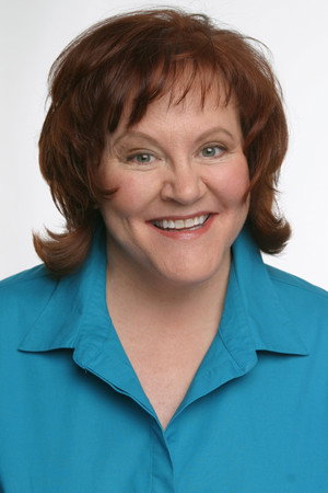 Edie McClurg profil kép