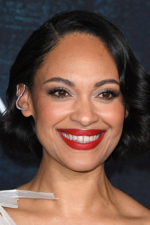 Cynthia Addai-Robinson profil kép