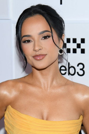 Becky G profil kép
