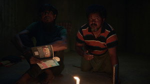 காக்கி சர்க்கஸ் kép
