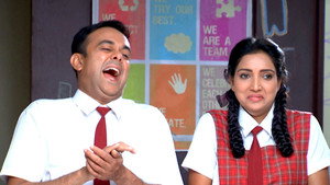 Badi Doooor Se Aaye Hai 1. évad Ep.162 162. epizód