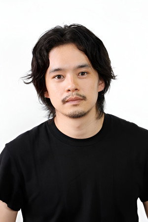 池松壮亮 profil kép