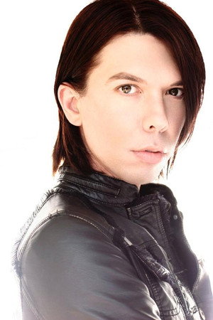 Kelly Mantle profil kép