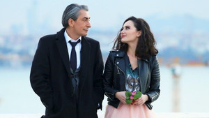 Gel Dese Aşk 1. évad Ep.1 1. epizód