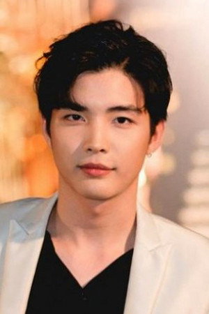 พสธร เลิศสถิตย์วงศ์ profil kép