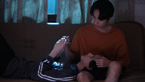 ทำไมต้องเป็นเธอทุกที kép