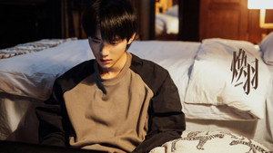 焕羽 kép