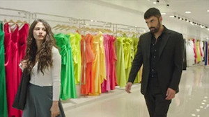 Adım Farah 1. évad Ep.25 25. epizód