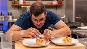 Holiday Baking Championship 5. évad Ep.1 1. epizód
