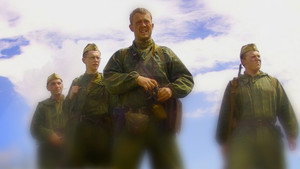 Под ливнем пуль kép
