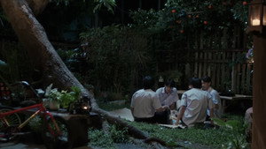 ต้นส้มบ้านเขา แต่ผลส้มหล่นมาบ้านเราตลอดเลย kép