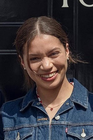 Isobel Akuwudike profil kép